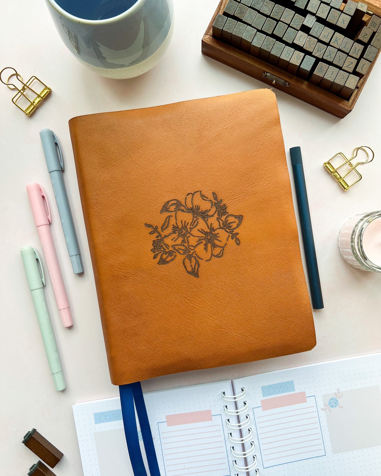Tan Leather Bible with Floral Pray without ceasing 1 thessalonians 5:17 engraved design by DotK Design
