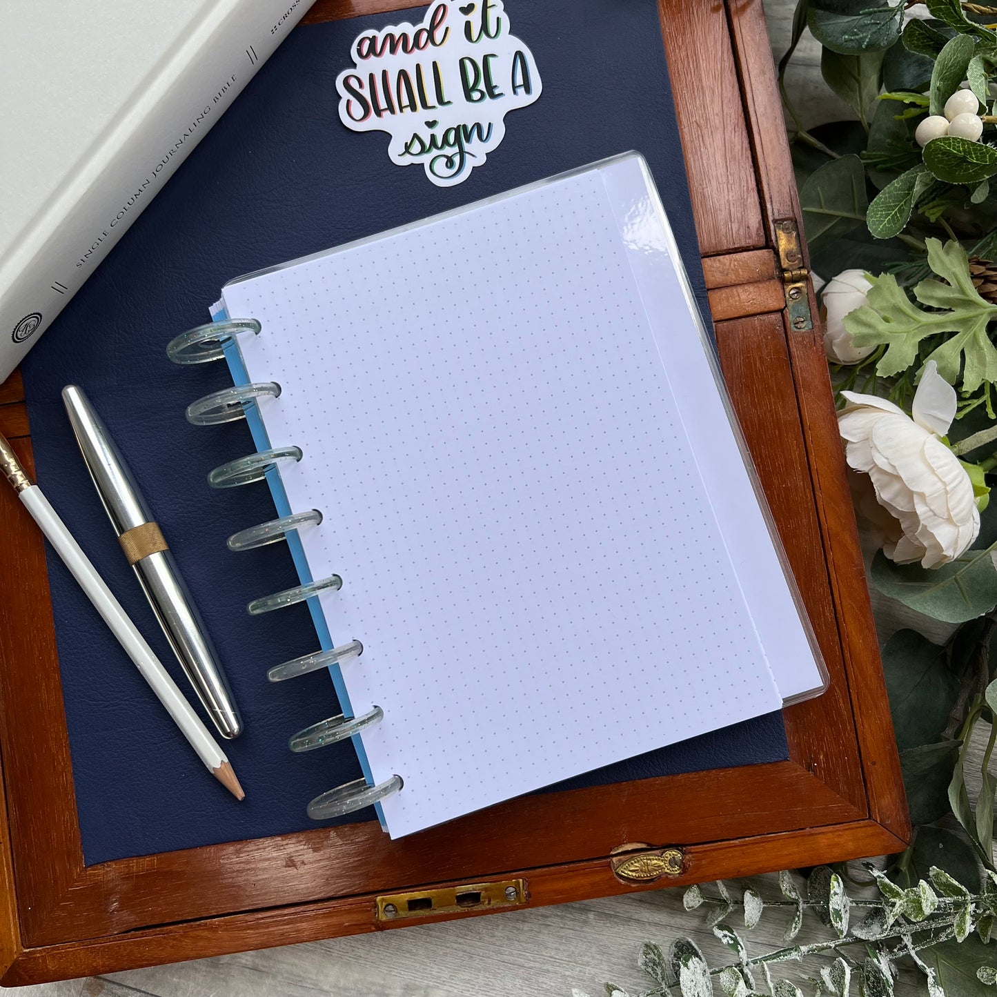 It Shall Be A Sign - Disc Bound Prayer Journal - A5 Dot Grid - Lined Notebook