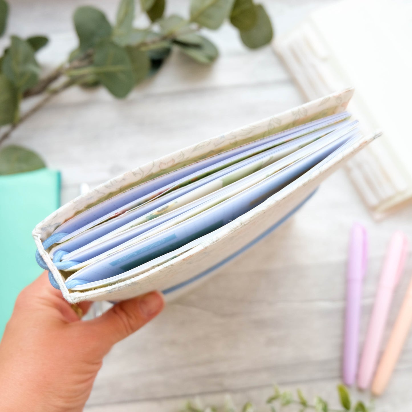 Vintage Ditsy Daisy Travelers Journal Cover - A5 Journal Cover Prayer - Prayer Journal