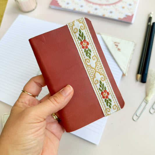 Reddish Brown leather Pocket New testament, Psalm & Proverbs with floral trim edging